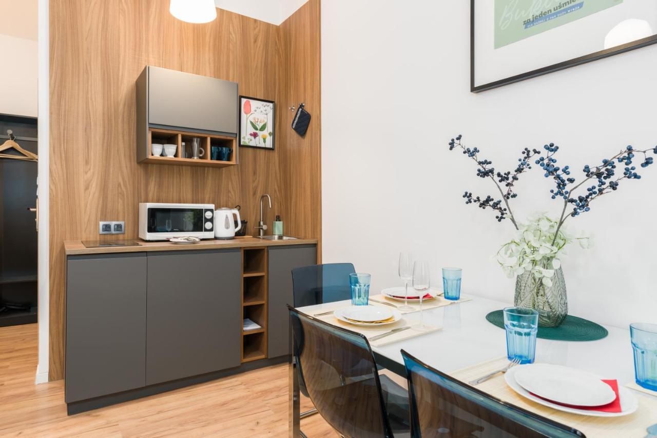 Kwiatowa Apartments Poznan City Center By Noclegi Renters Eksteriør billede